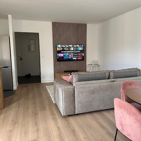 Appartement Proche Paris-Aeroport Cdg-Gare-Disney Villiers-le-Bel Esterno foto