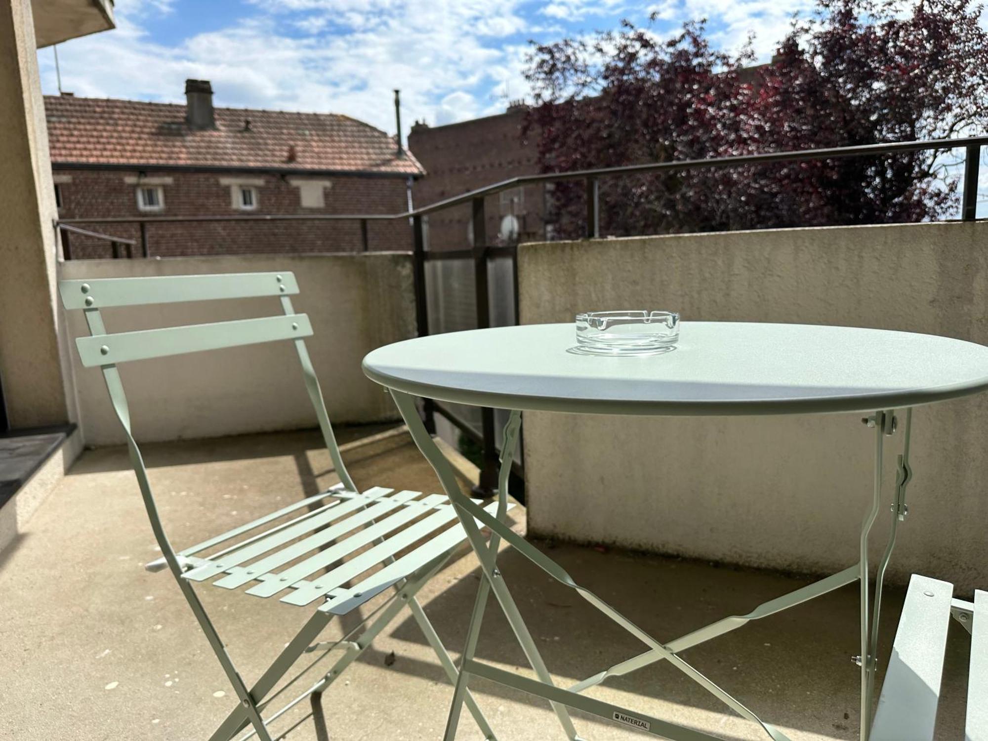 Appartement Proche Paris-Aeroport Cdg-Gare-Disney Villiers-le-Bel Esterno foto